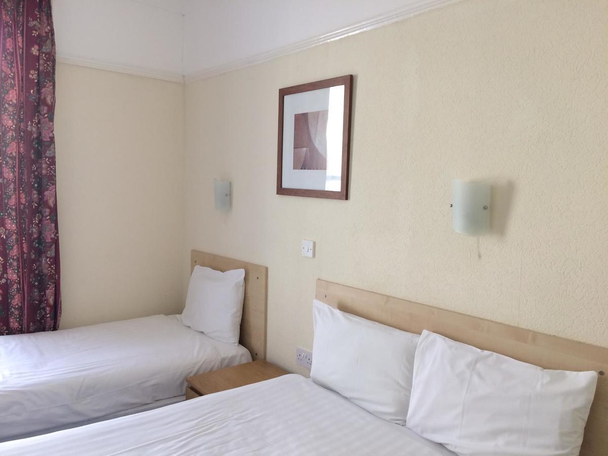 Lockyer House B&B พลีมัธ ภายนอก รูปภาพ